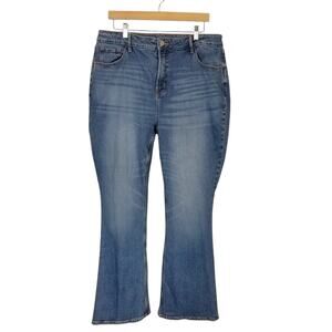 Old Navy Women's Extra High Rise Flare Leg Jeans Size 16